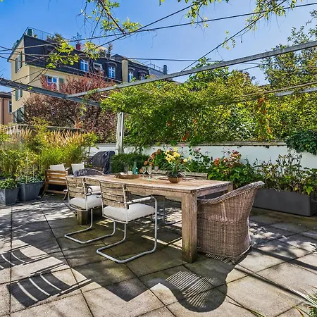 Old Town Gem By Grossmuenster Free Parking Appartement Zurich