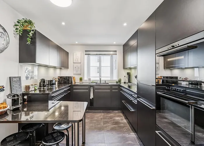 Old Town Gem By Grossmuenster Free Parking *