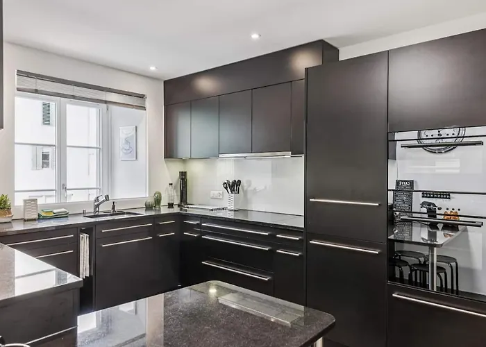 Appartement Old Town Gem By Grossmuenster Free Parking *