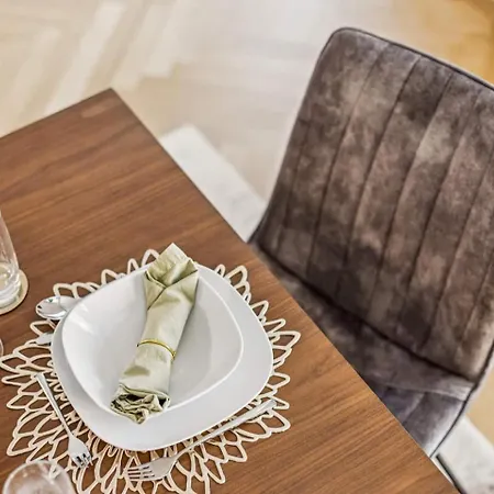 Old Town Gem By Grossmuenster Free Parking Lägenhet Zürich