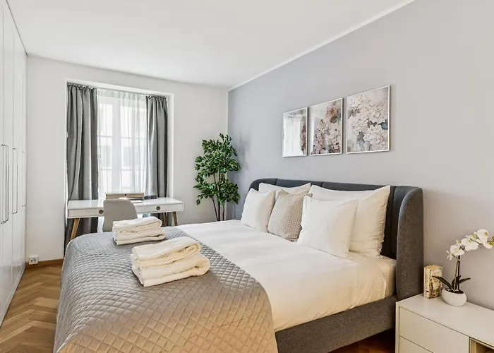 Old Town Gem By Grossmuenster Ac Free Parking