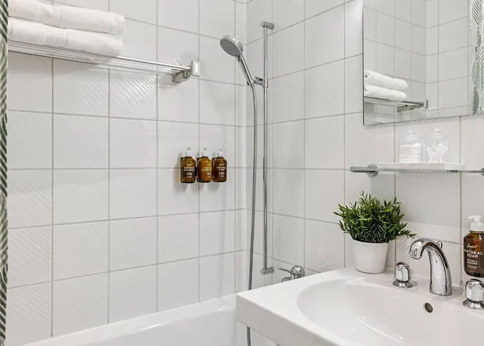 Old Town Gem By Grossmuenster Free Parking *